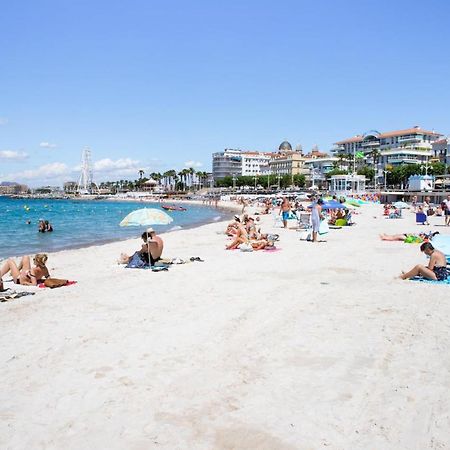 Studio 2 Neuf A 100M Des Plages Et De La Gare Saint-Raphaël Exterior foto